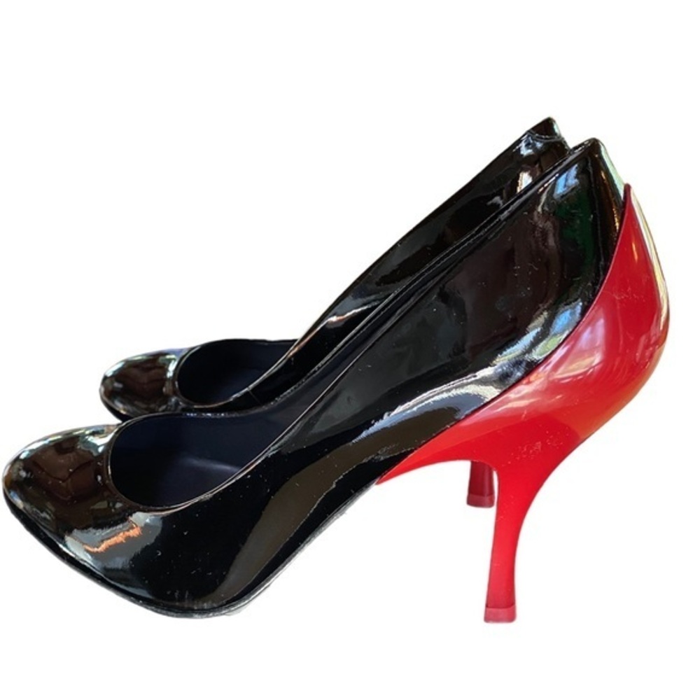 Pour La Victoire women’s Dione Patent Leather Black / Red Pump Heels 9.5 New